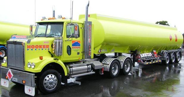 Hooker Semi Road Tanker